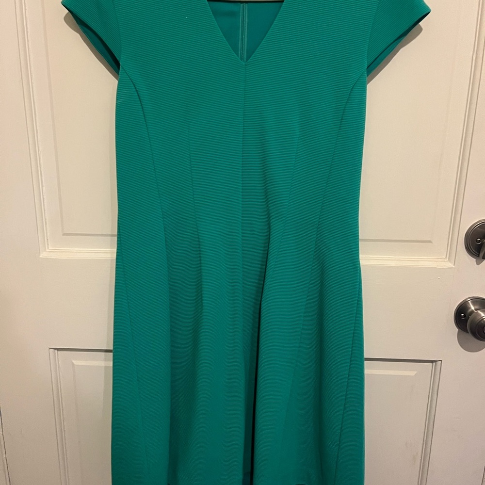 Elegant Green Women's Dress